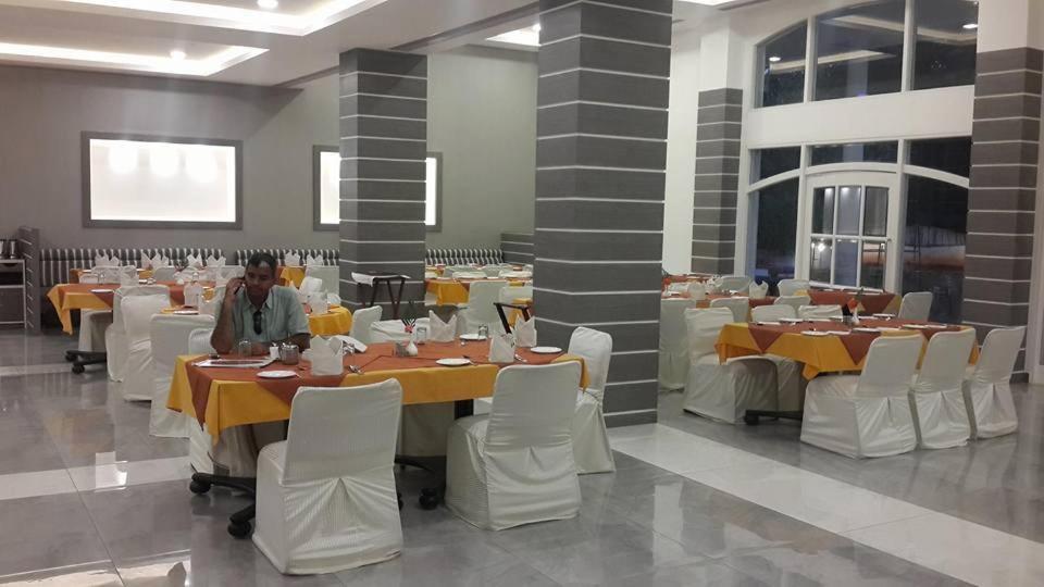 Sangam Hotel, Thanjavur ภายนอก รูปภาพ