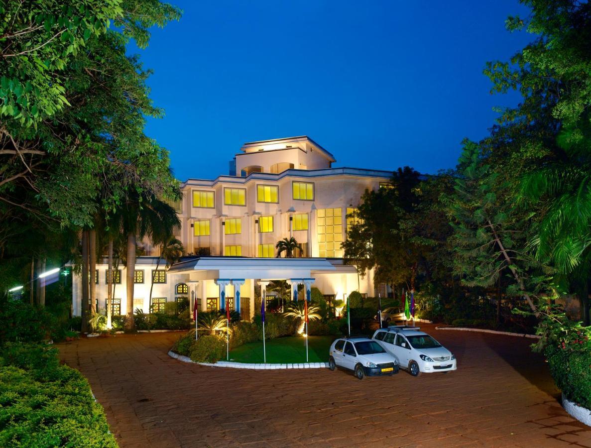 Sangam Hotel, Thanjavur ภายนอก รูปภาพ