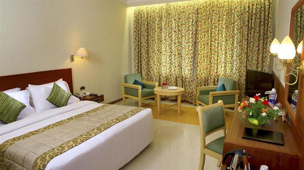 Sangam Hotel, Thanjavur ภายนอก รูปภาพ